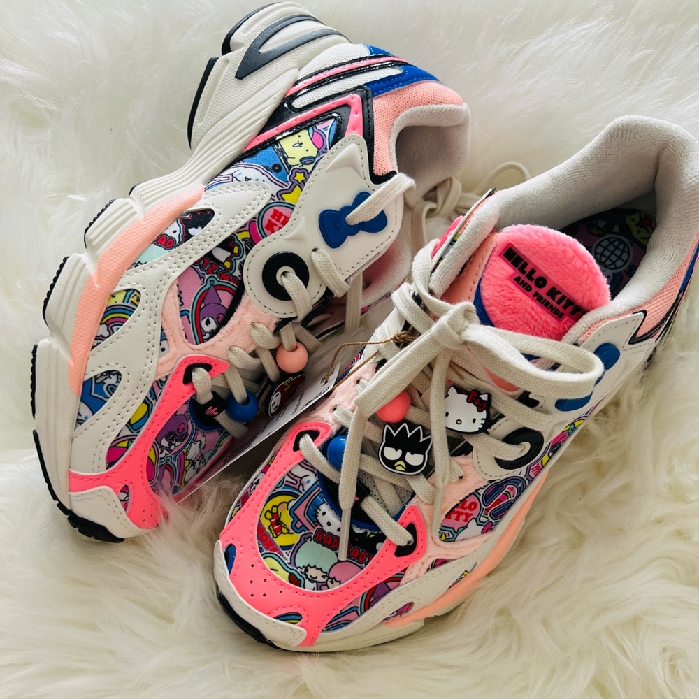 Adidas x hello kitty